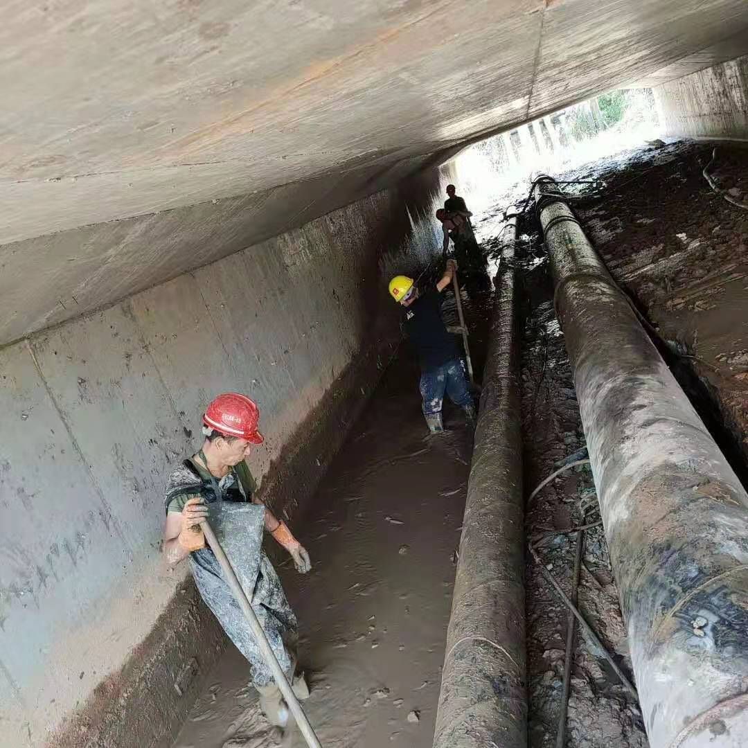 龙楼镇工业管道清淤